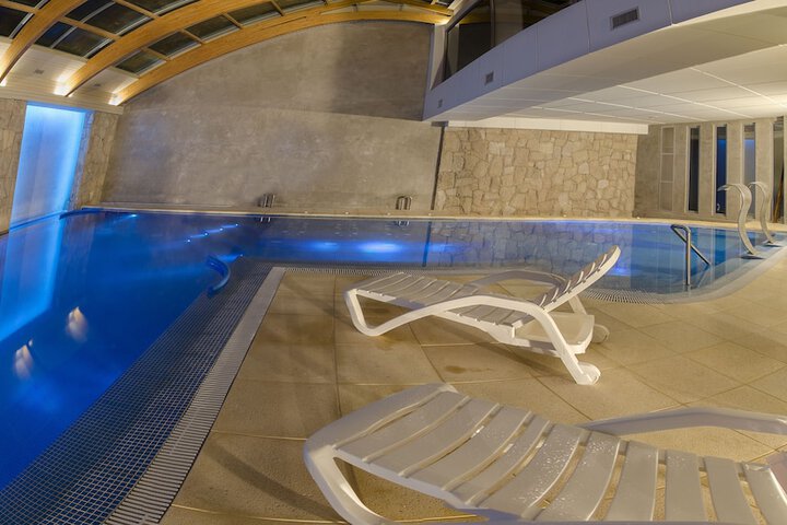 Pool Hotel