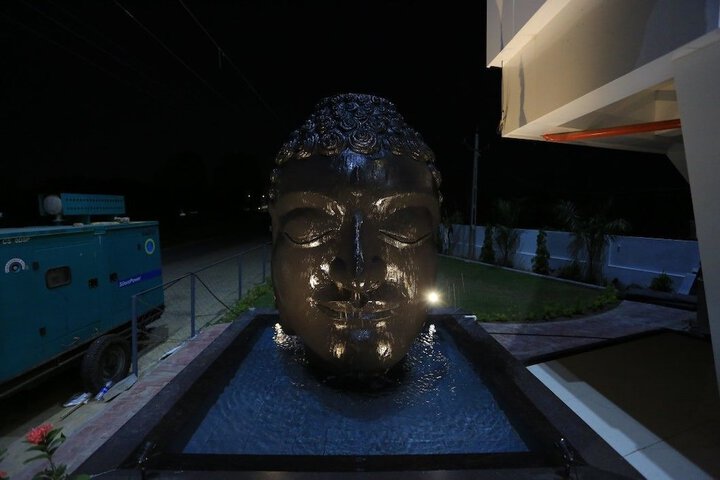 Hotel Exterior 26 of 26
