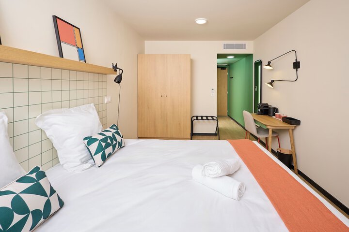 Room 14 of 70