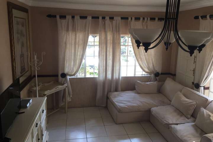 Room 10 of 49