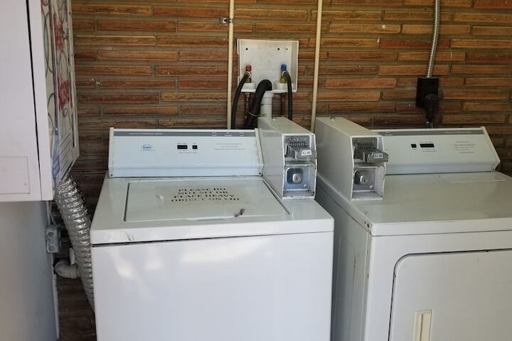 Laundry 34 of 63