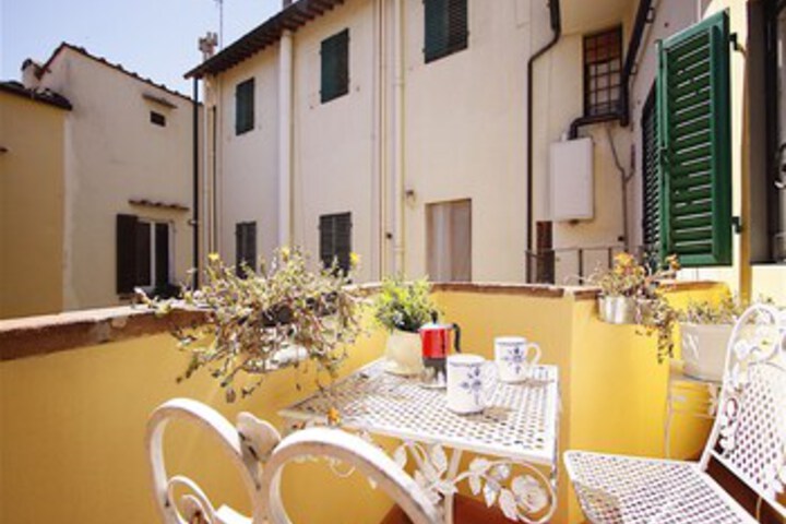 Terrace/Patio 2 of 28