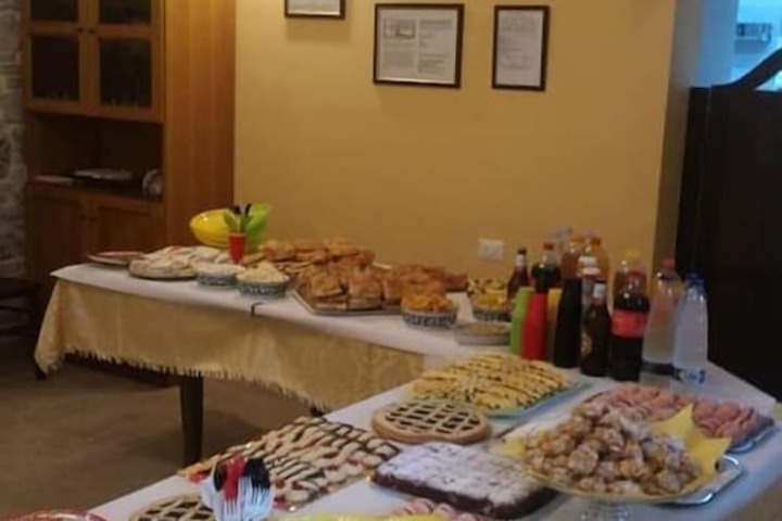 Dining 6 of 23