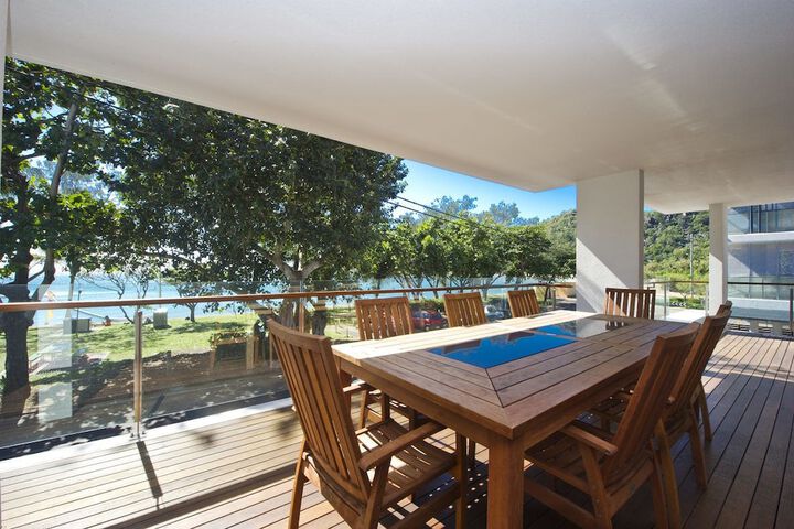 Terrace/Patio 10 of 15