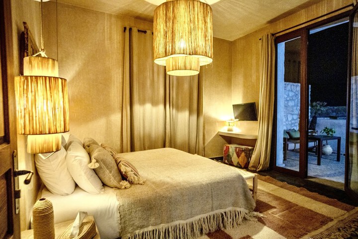 Room 36 of 80