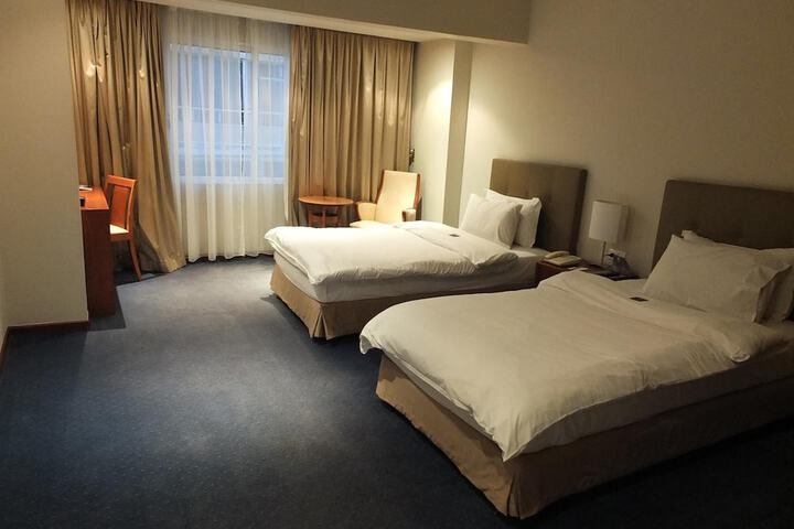 Room 21 of 63