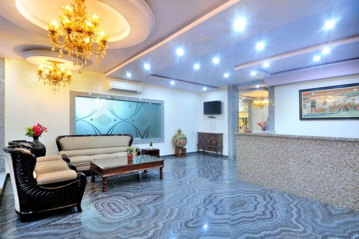 Hotel Interior 6 of 36