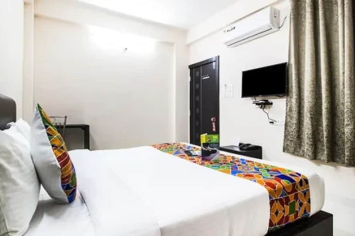Room 5 of 22