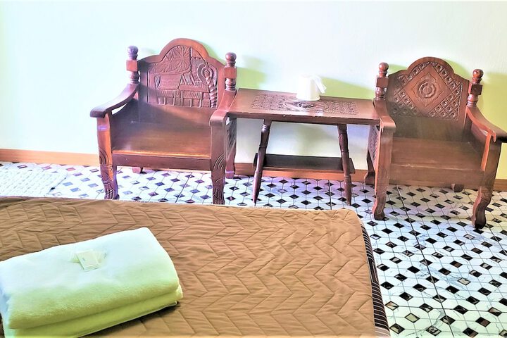 Room 8 of 49