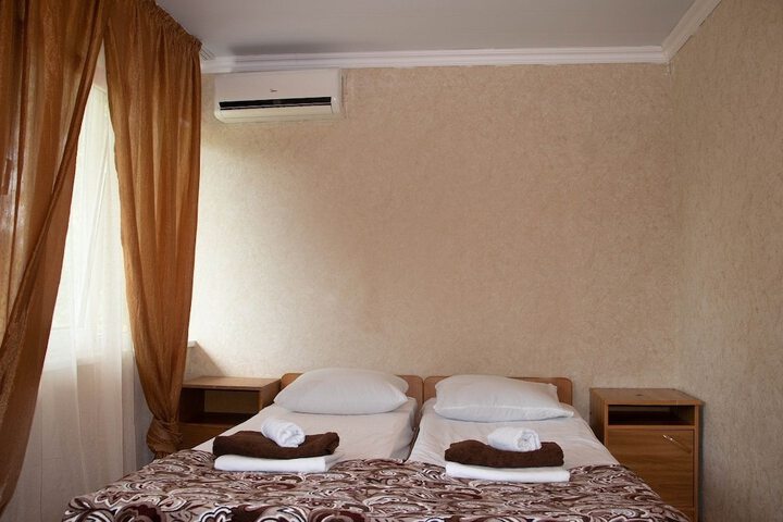 Room 38 of 62