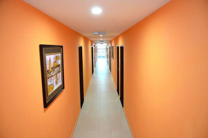 Ballroom/Hall 25 of 30