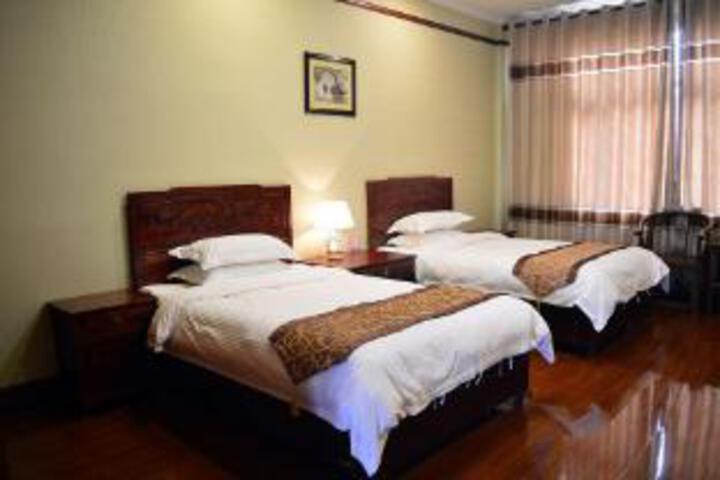 Room 9 of 9