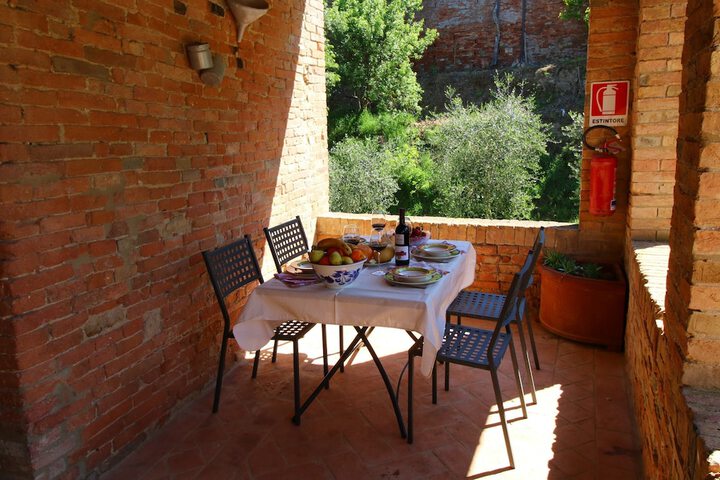 Terrace/Patio 45 of 108