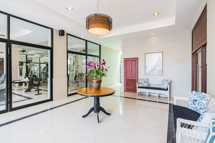 Lobby Photos