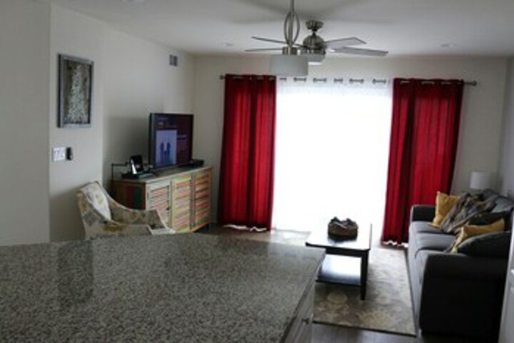 Room 9 of 30