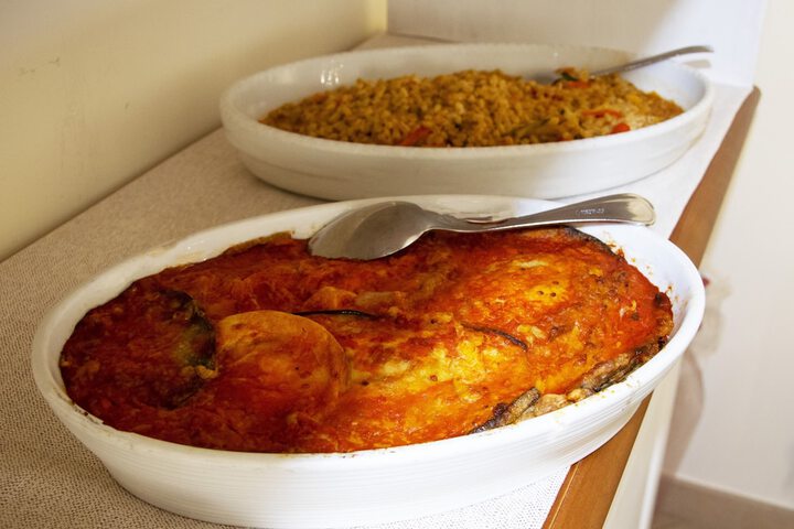 Dining 70 of 125