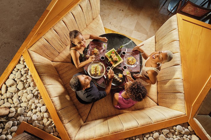 Dining 67 of 80