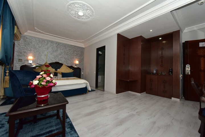 Room 7 of 23