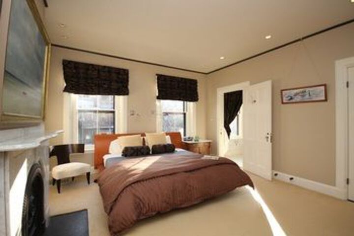 Room 19 of 37
