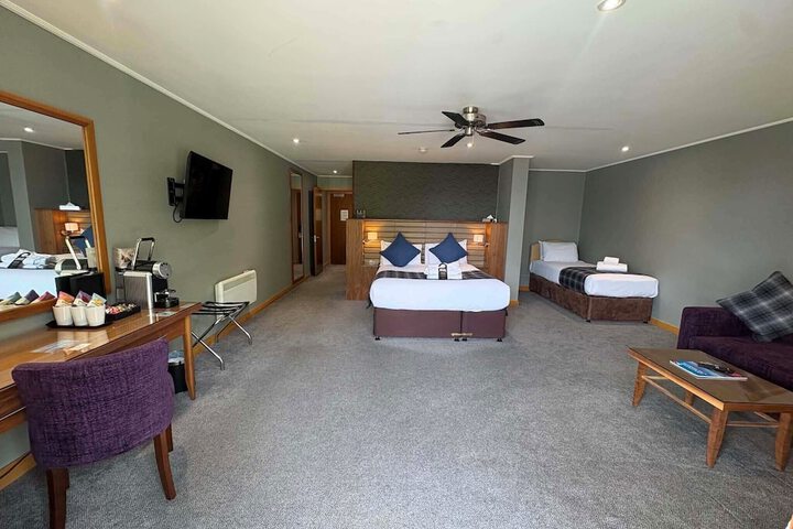 Room 18 of 57