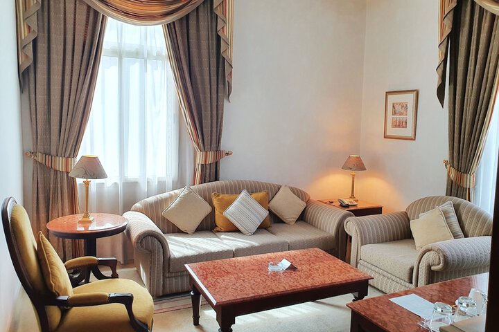 Room 8 of 47