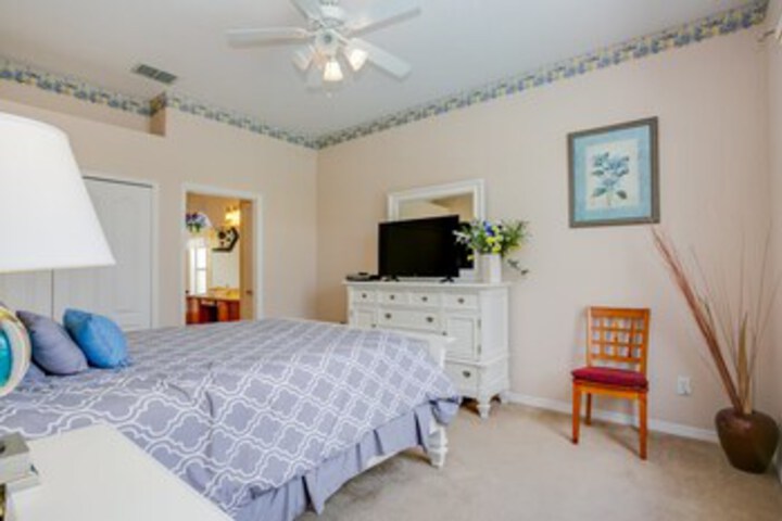 Room 53 of 62