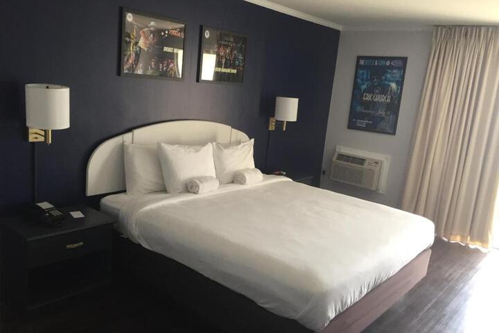 Guest Suite Photo
