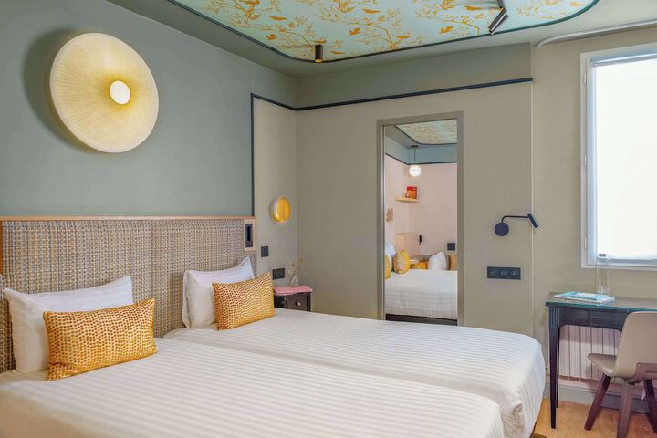 Room 25 of 67