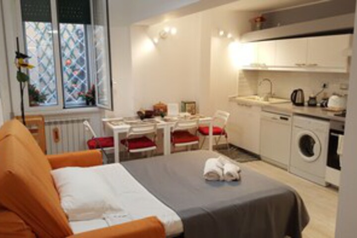 Room 21 of 25
