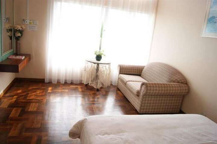 Room 12 of 20