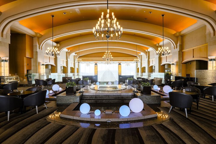 Hotel Interior 10 of 329