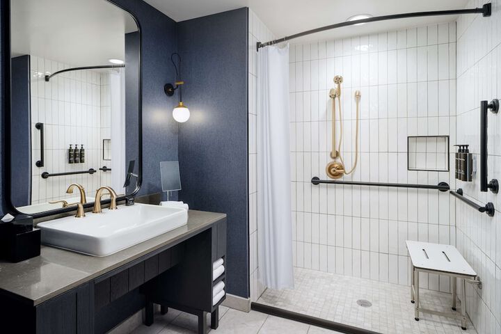 Bathroom shower