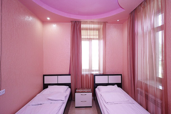 Room 21 of 45