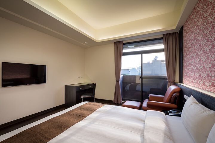 Room 10 of 45