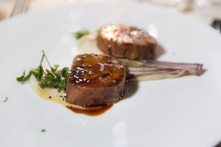 Dining 104 of 140