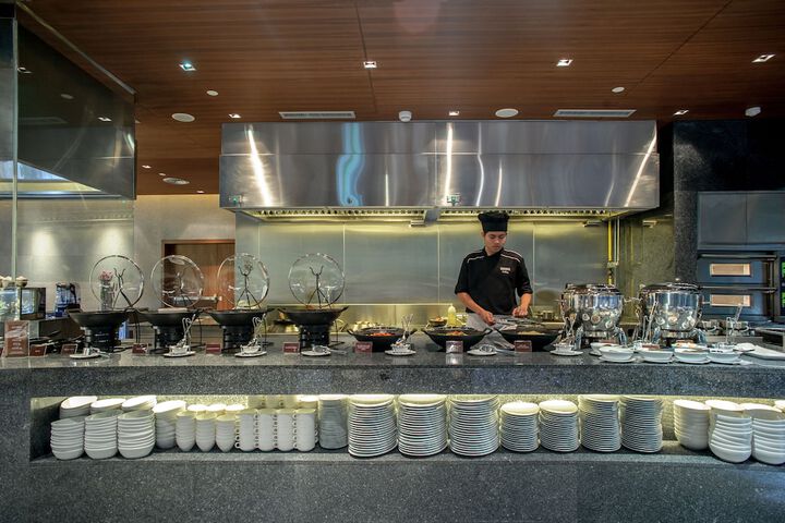 Breakfast/Coffee Service 94 of 122