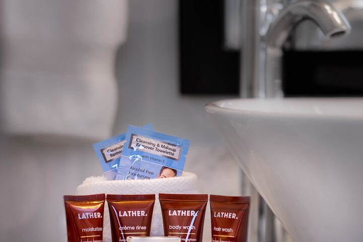 Bathroom amenities