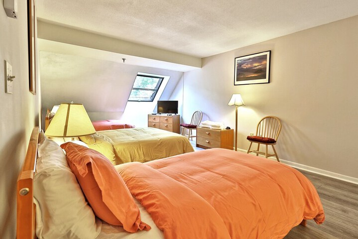 Room 13 of 234