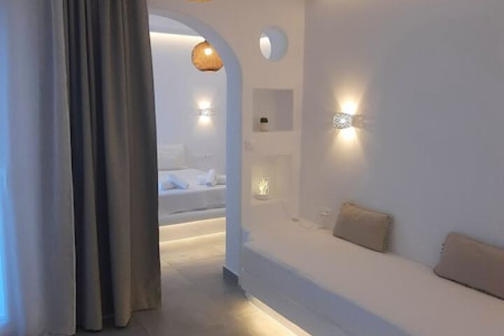 Room 10 of 46