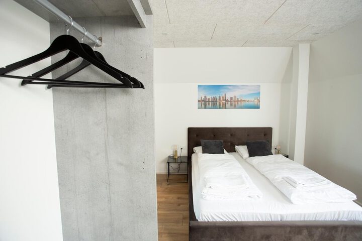 Room 19 of 69
