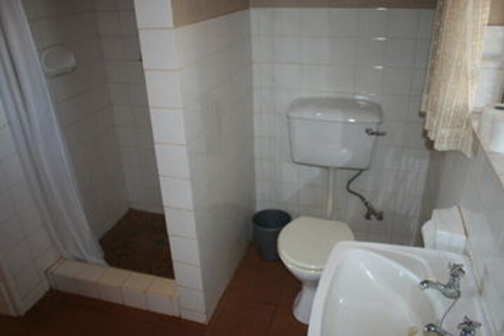Room 7 of 46