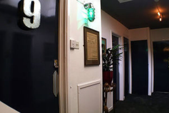 Room 22 of 42