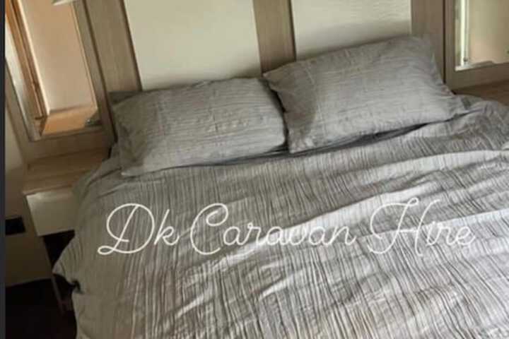 Room 2 of 15