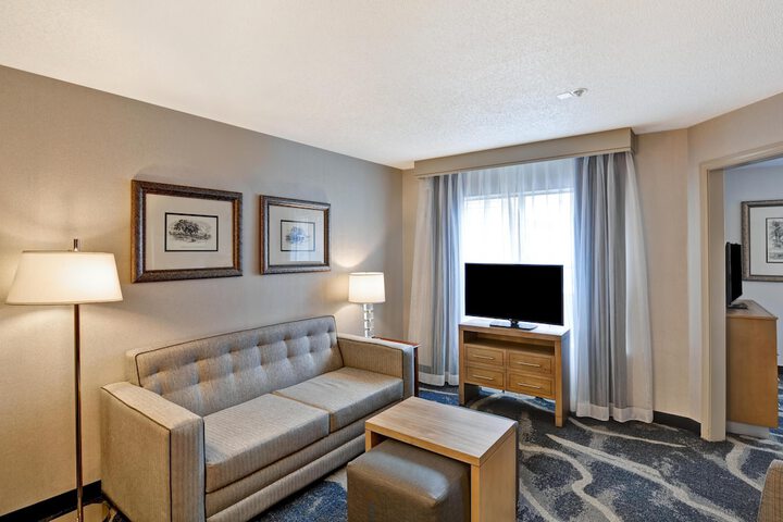 Room 8 of 40