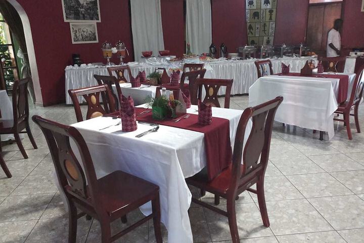 Dining 84 of 115