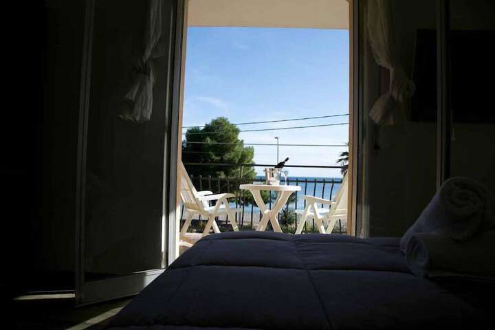Room 21 of 51