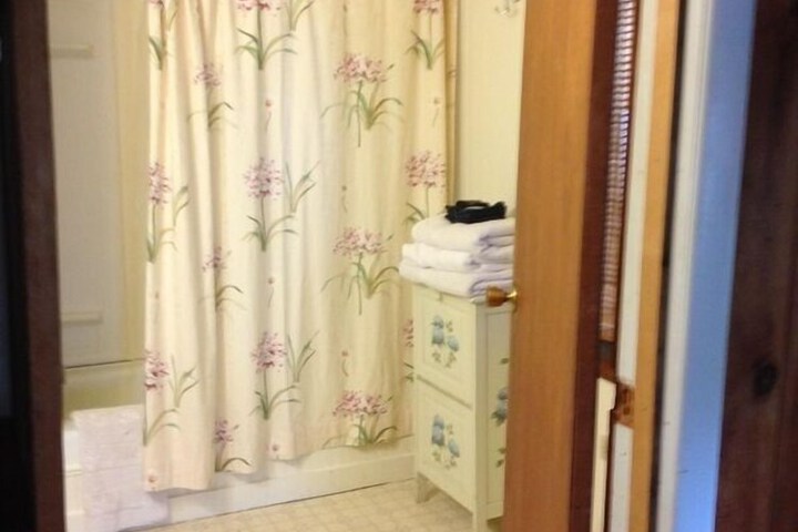 Room 54 of 78