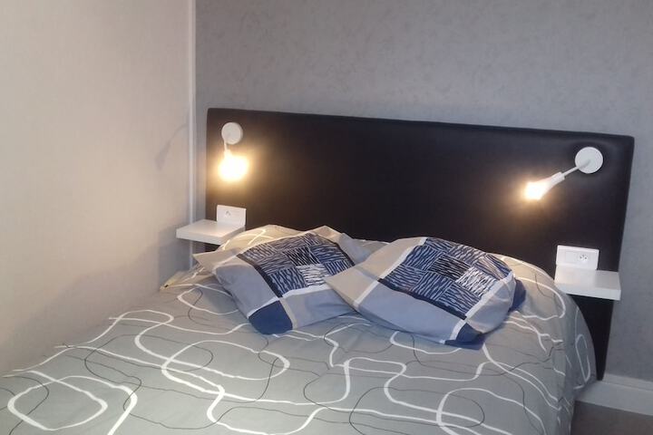 Room 5 of 24
