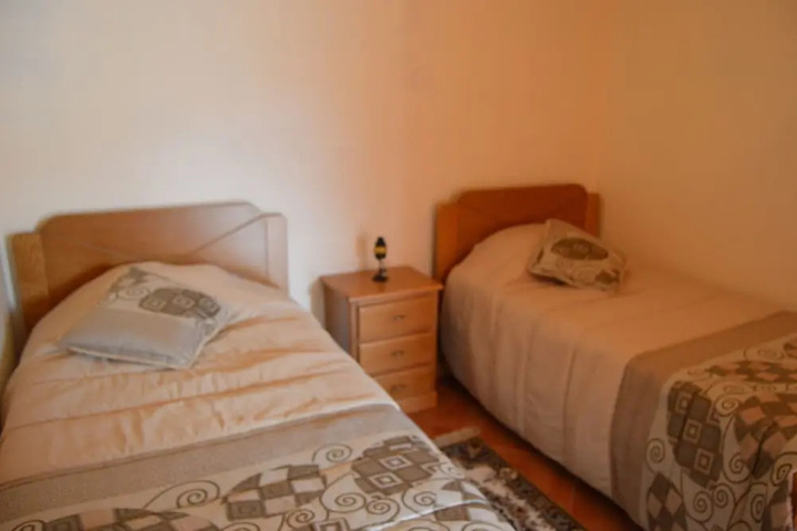 Room 4 of 15