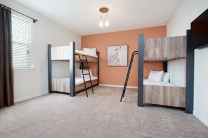 Room 63 of 78